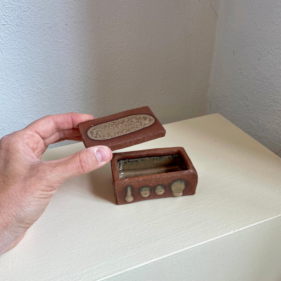 Tan Shapes Jewelry Box