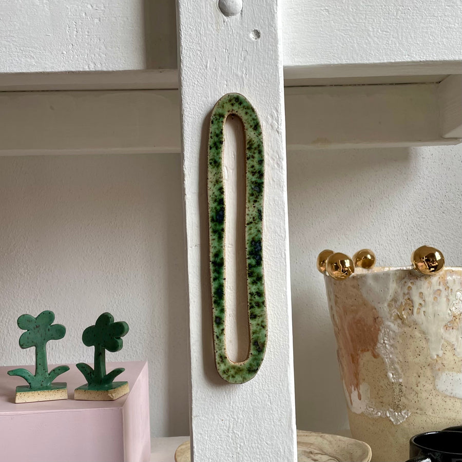 Ceramic Wall Loop